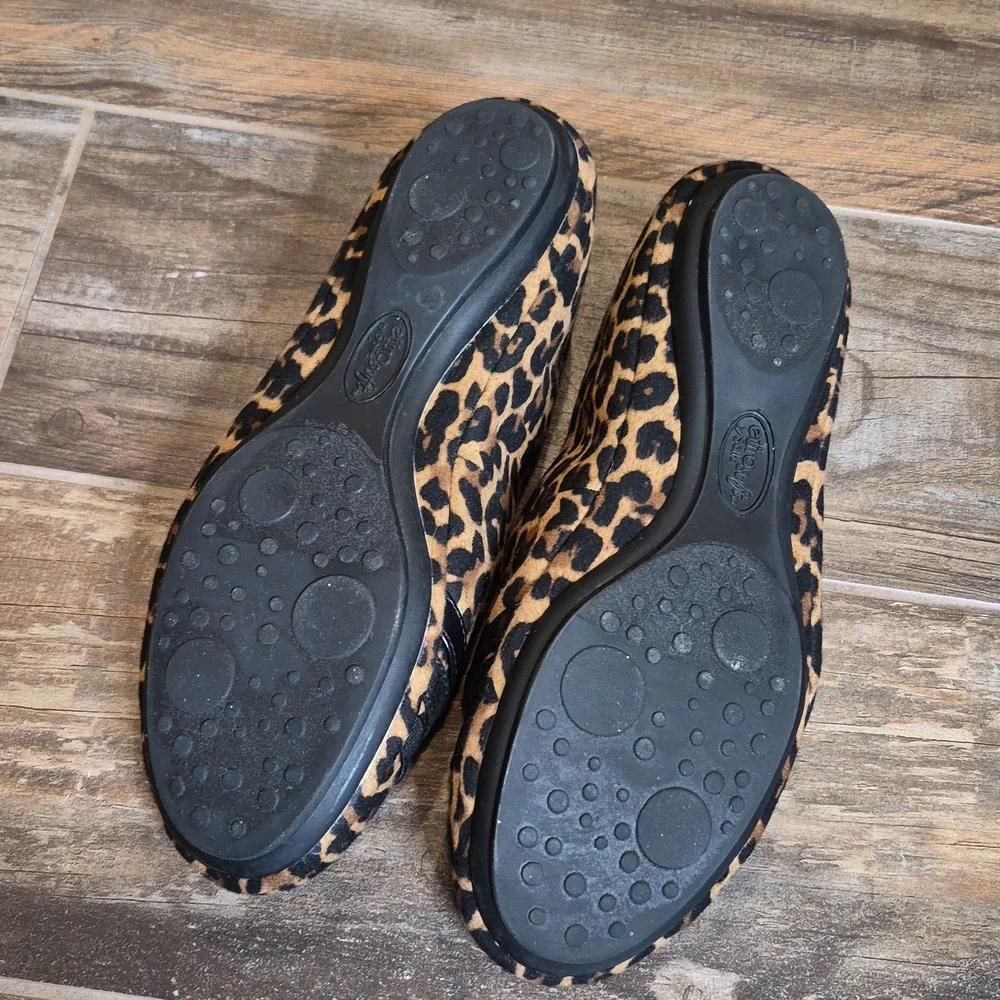 7/7.5 EuroSoft by Sofft Shainna Animal Print Comfy Ballet Flats - Picture 9 of 11